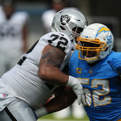 Watch: Chargers DE Khalil Mack wrecks Raiders to tune of career-high 6 sacks