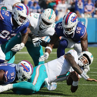 The Bills’ Super Bowl-caliber defense didn’t even need Von Miller to suffocate the Dolphins