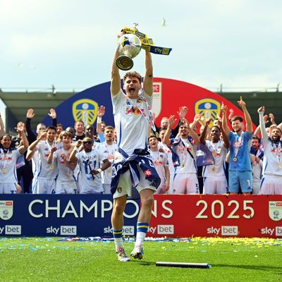 Championship final day: Leeds crowned champions, Luton relegated as Jack Wilshere wins ex-Arsenal showdown