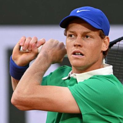 Jannik Sinner Advances to French Open Final After Beating Novak Djokovic in Three Sets