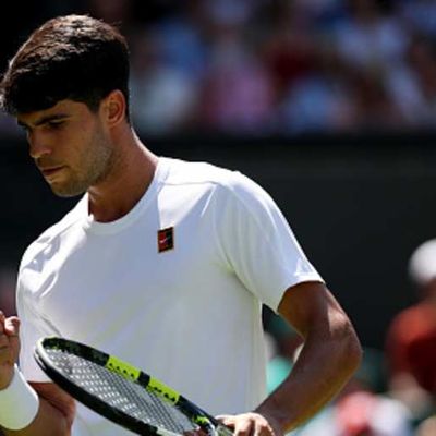 Carlos Alcaraz Survives Thrilling Five-Set First Round Wimbledon Match