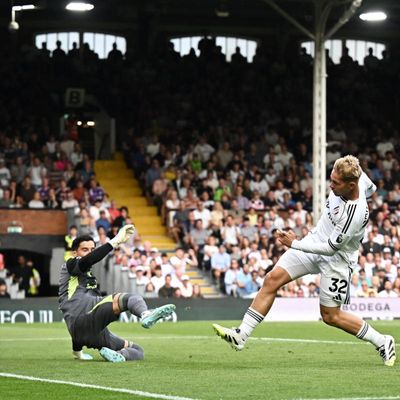 Emile Smith Rowe’s instant impact for Fulham denies Manchester United