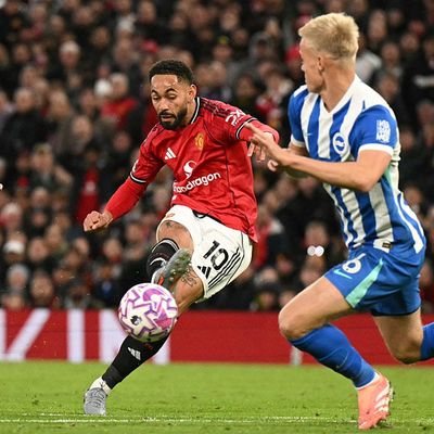 Manchester United vs Brighton LIVE: Premier League latest score, match stream and goal updates