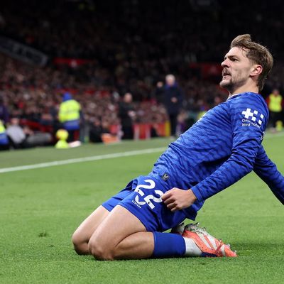 Manchester United vs Everton LIVE: Premier League latest score, match stream and goal updates