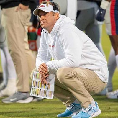 Lane Kiffin Ripped by Fans Over What He Wrote in Goodbye Letter to Ole Miss