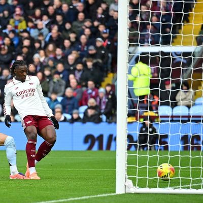 Aston Villa vs Arsenal LIVE: Premier League latest score, match stream and goal updates